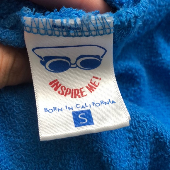 Jolyn pool cover up - Picture 3 of 3